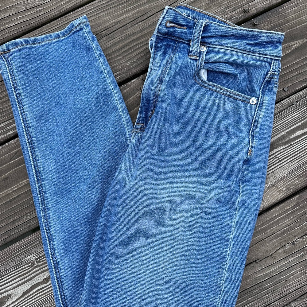 American Eagle Outfitters Blue Jeans